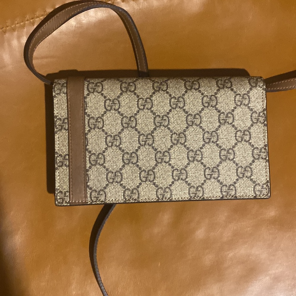 Gucci Clutch - Picture 4 of 9